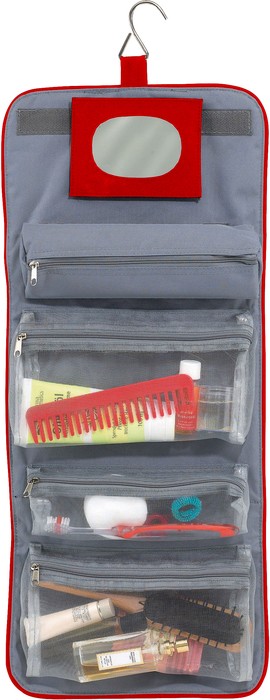 NECESSAIRE — en uso
